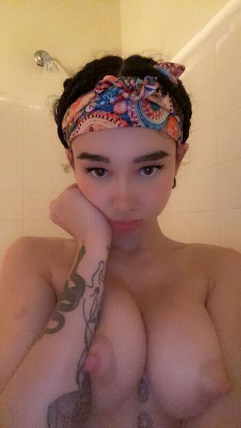 Full leaked Amaraheliana private photo