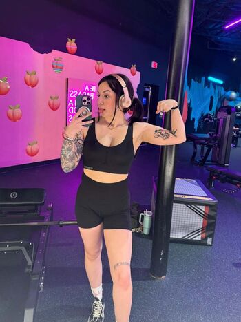 Full leaked Amaris blair page private photo