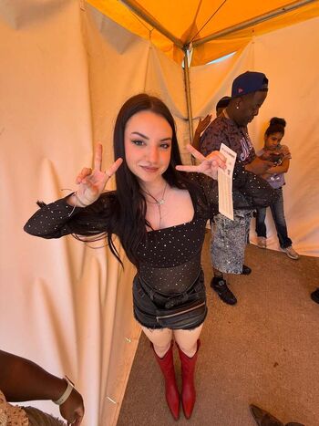 Full leaked Amaris blair page private photo