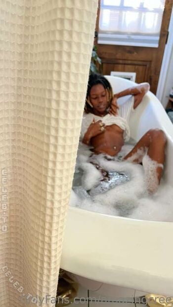 Full leaked Amazingcree private photo
