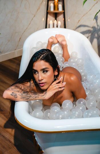 Full leaked Ambeer rousess private photo