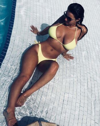 Full leaked Amber ajami  page private photo