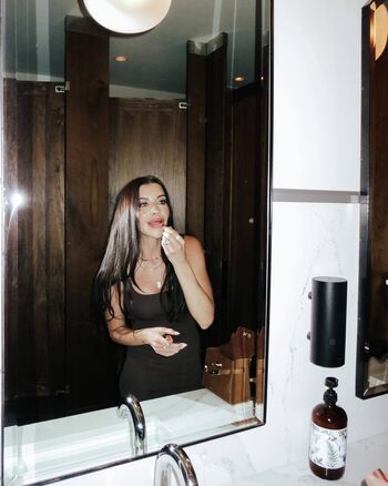 Full leaked Amber balcaen page private photo