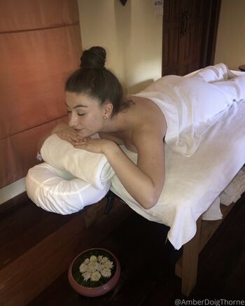 Full leaked Amber doig thorne private photo