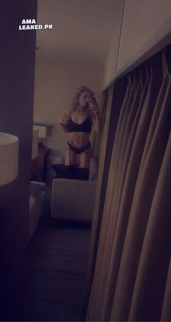Full leaked Amber glenn private photo