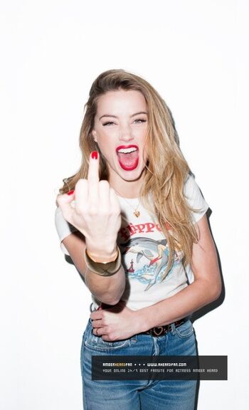Full leaked Amber heard private photo