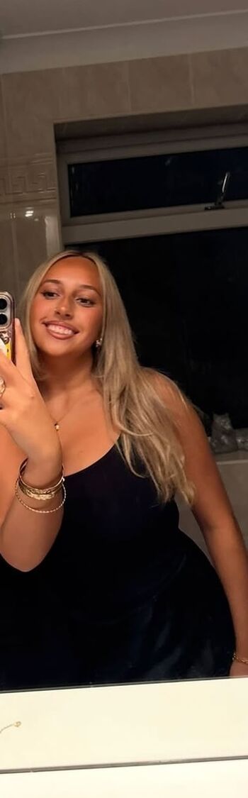 Full leaked Amber isabella page private photo
