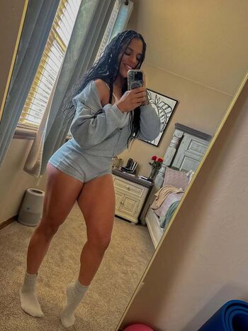 Full leaked Amber reacts page private photo