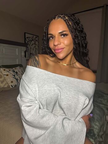 Full leaked Amber reacts page private photo