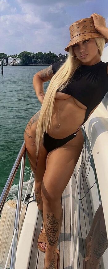 Full leaked Amber watkins private photo