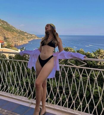 Full leaked Amber woods private photo