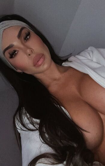 Full leaked Amberemery private photo