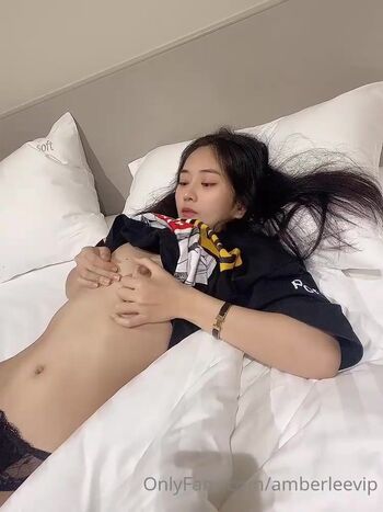 Full leaked Amberleevip private photo