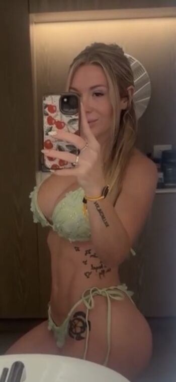 amberlyynicole