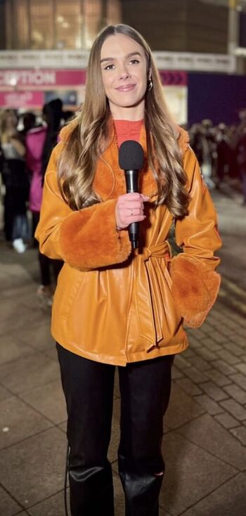 Amelia Beckett 