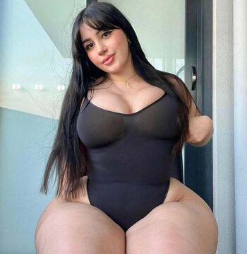 Full leaked Amelia curvy private photo
