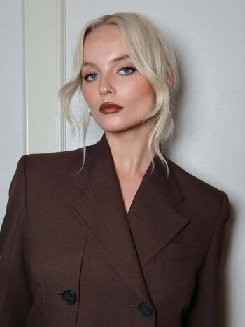 Full leaked Amelia eve gibson private photo