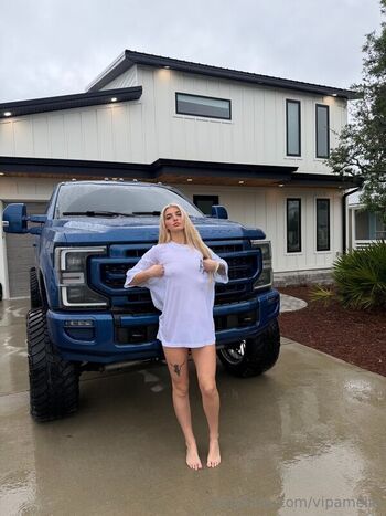 Full leaked Amelia hakes private photo