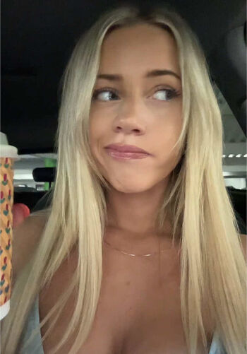 Amelia Hinton-White