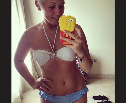 Amelia Lily