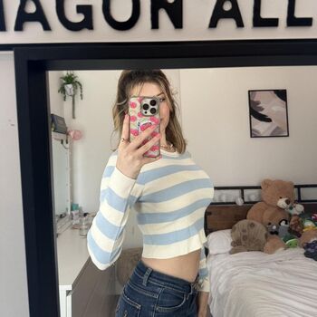 Full leaked Amelia rose kendall private photo