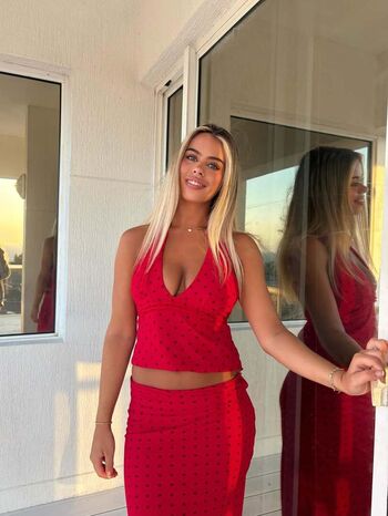 Full leaked Amelie browne private photo