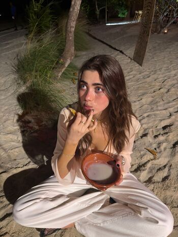Full leaked Amelie zilber private photo