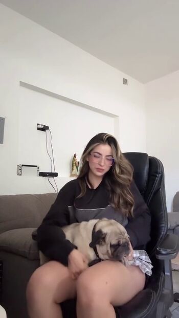 Full leaked Amevs page private photo