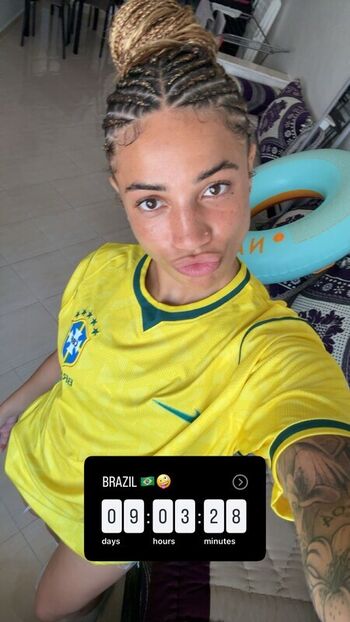 Full leaked Amiah simmons page private photo
