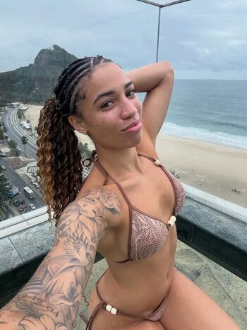 Amiah Simmons