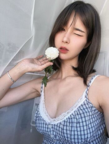 Full leaked Amiechikin  page private photo