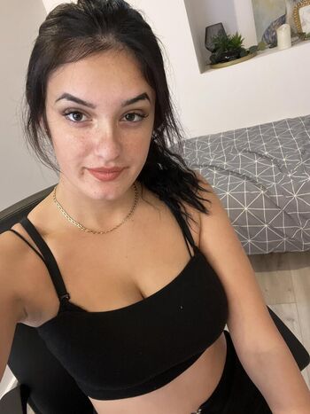 Full leaked Amina swan private photo