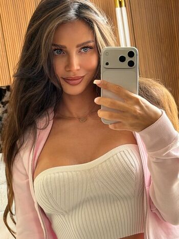 Full leaked Aminova inna page private photo