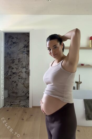 Full leaked Amira aly private photo