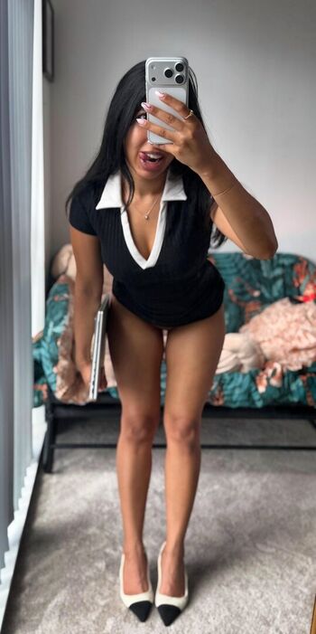 Full leaked Amira khan private photo