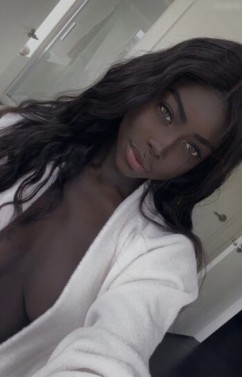 Full leaked Amira west private photo