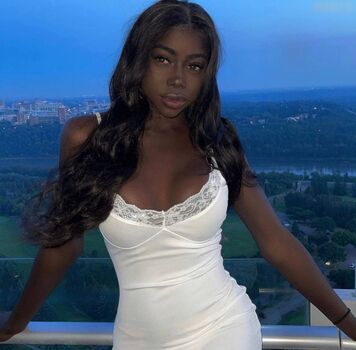 Full leaked Amira west private photo