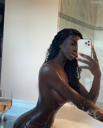 Full leaked Amira west private photo