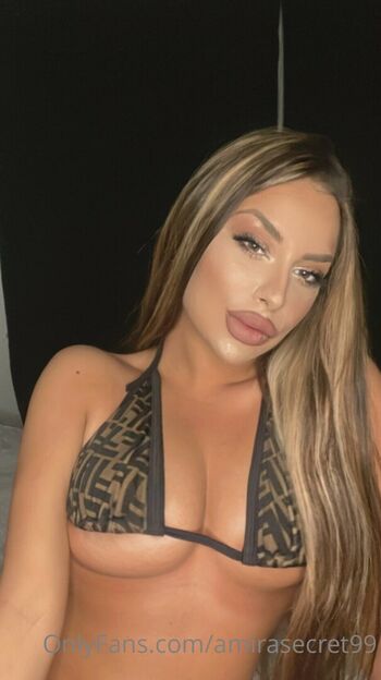 Full leaked Amirasecret page private photo