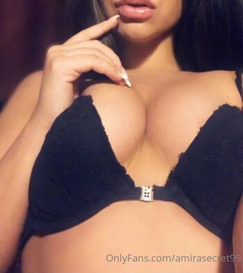 Full leaked Amirasecret page private photo