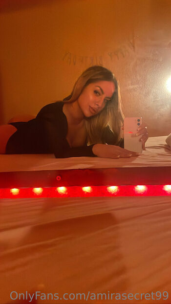 Full leaked Amirasecret private photo