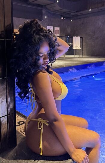 Full leaked Ammiroseeee private photo