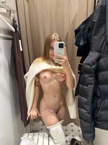 Full leaked Amy bounce private photo
