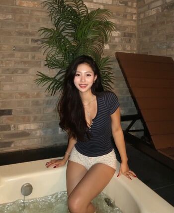 Full leaked Amy h page private photo