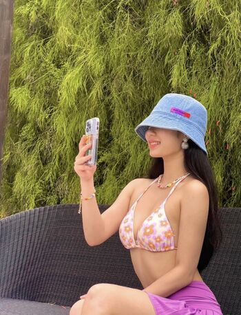 Full leaked Amy h page private photo