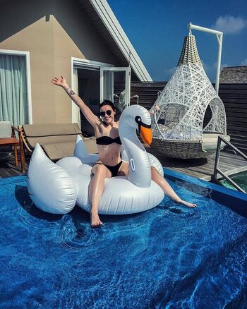Full leaked Amy macdonald singer page private photo