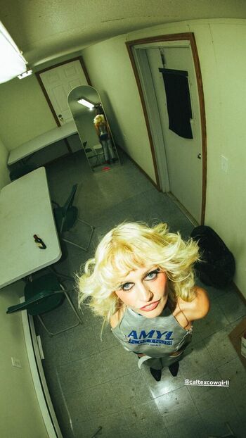 Full leaked Amy taylor private photo
