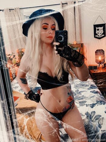 Full leaked Amy thunderbolt page private photo