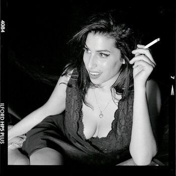 Full leaked Amy wine private photo