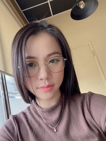 Full leaked Amy private photo